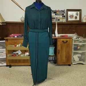 Eva Mendes green two piece set